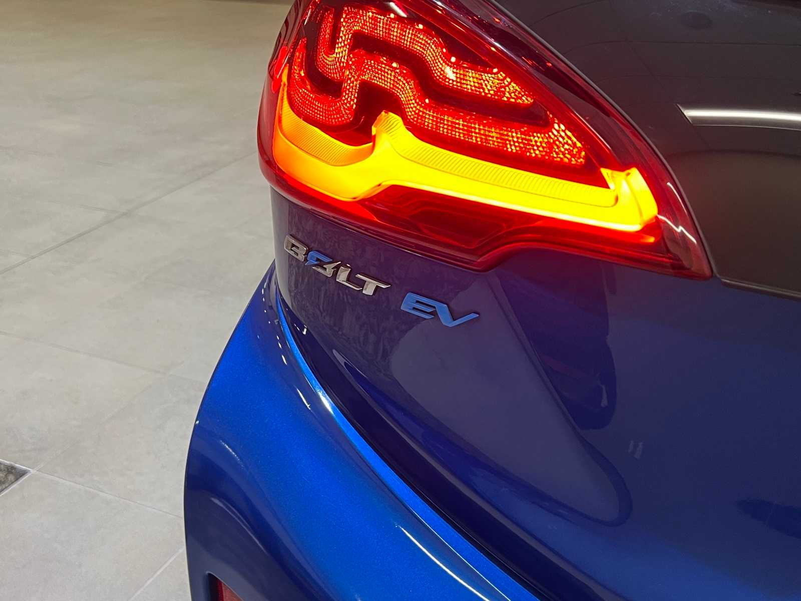 Thumbnail: 2019 Chevrolet Bolt EV - 6