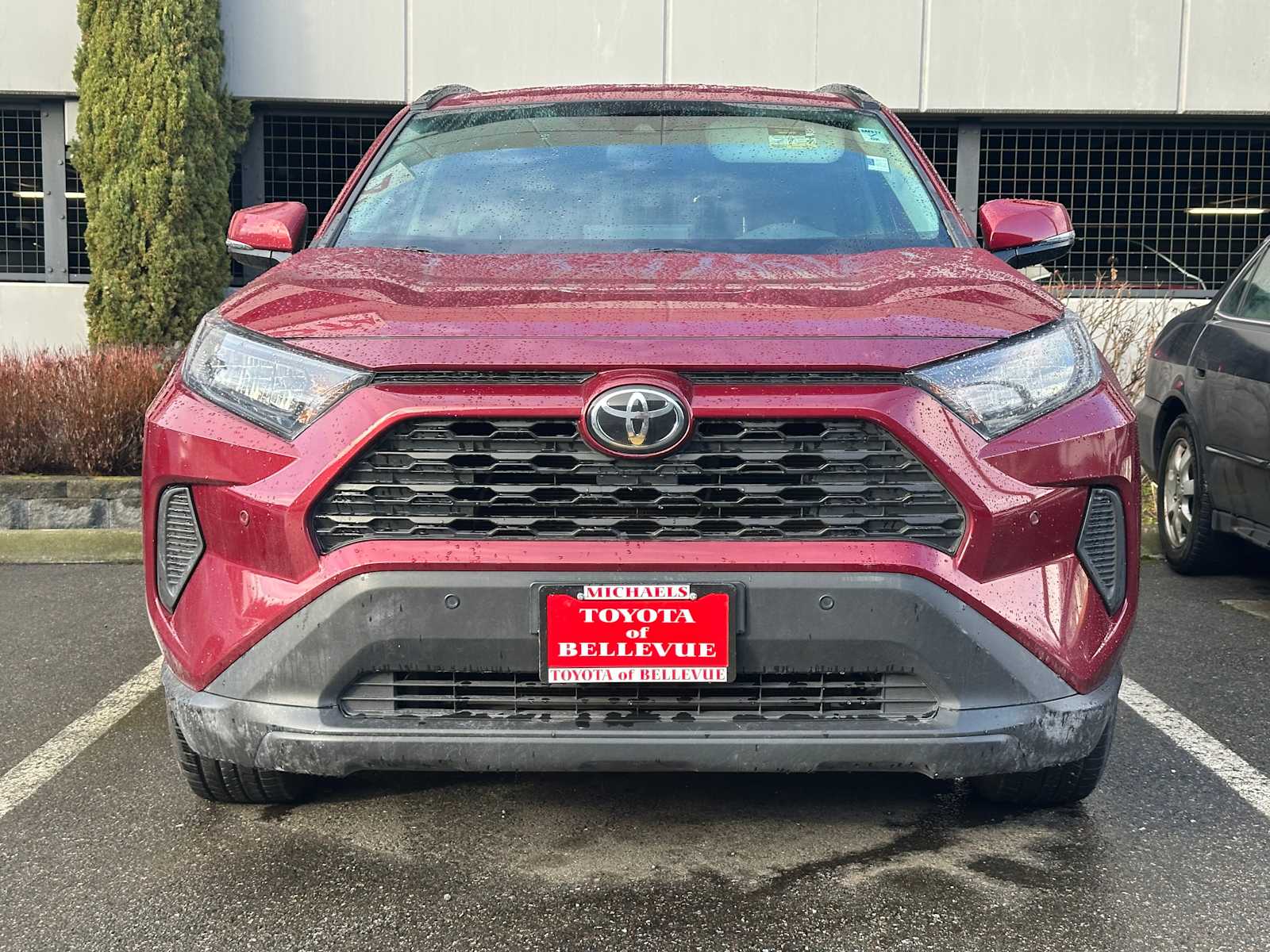 Thumbnail: 2020 Toyota RAV4 - 4