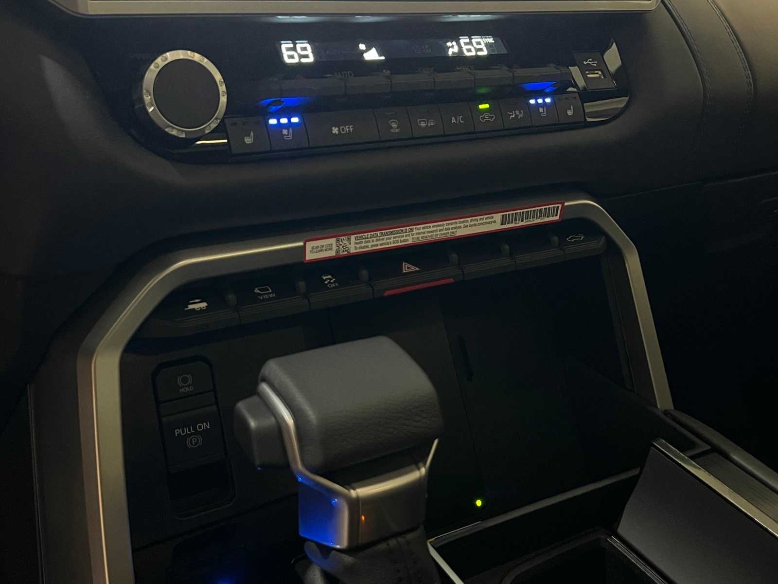 Thumbnail: 2025 Toyota Tundra - 24