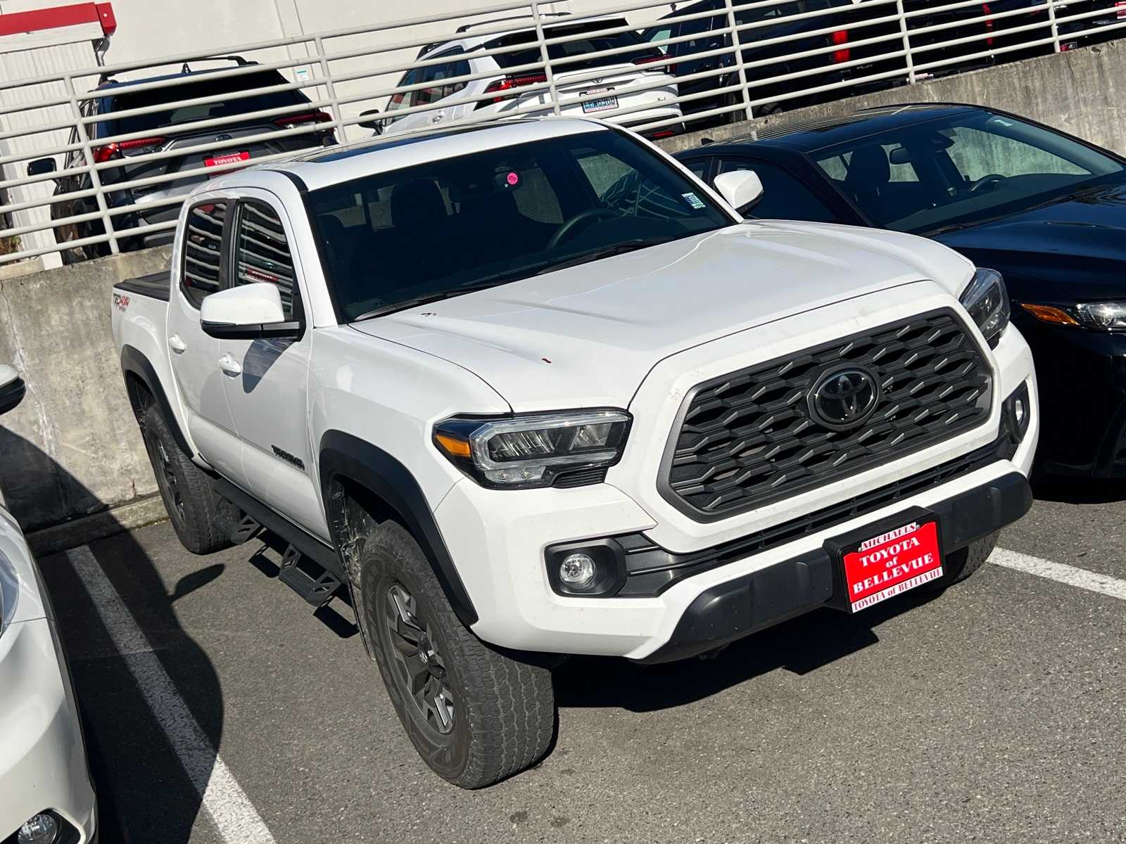 Thumbnail: 2020 Toyota Tacoma - 3