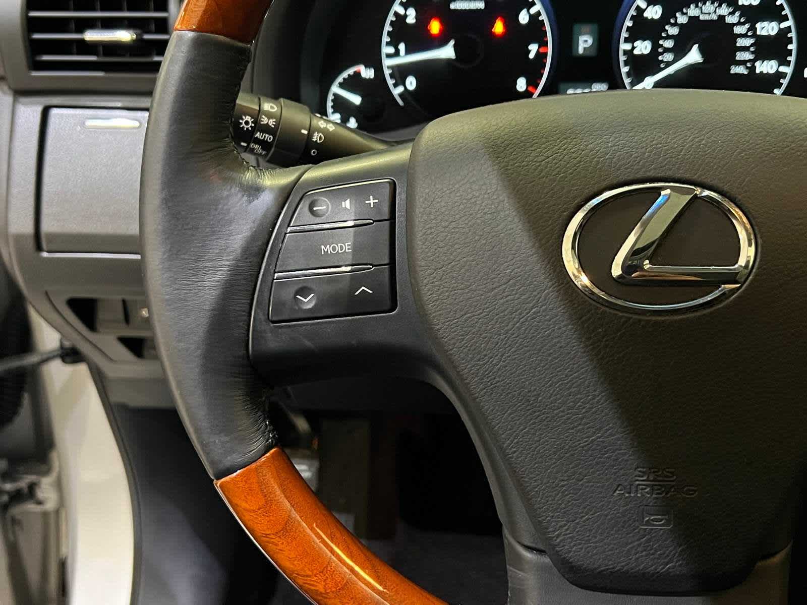 Thumbnail: 2010 Lexus RX - 22