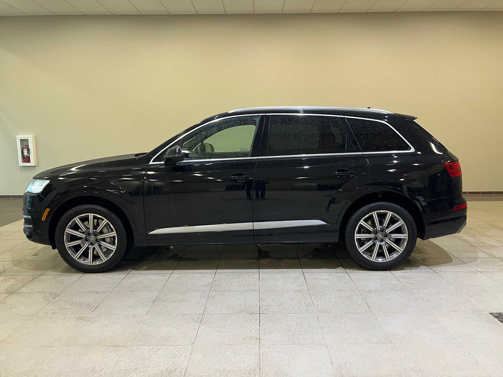 Thumbnail: 2019 Audi Q7 - 3