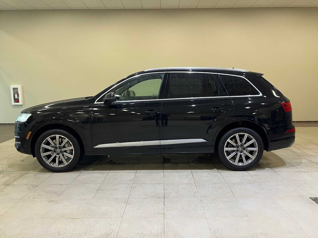 Used 2019 Audi Q7 3.0T Premium SUV