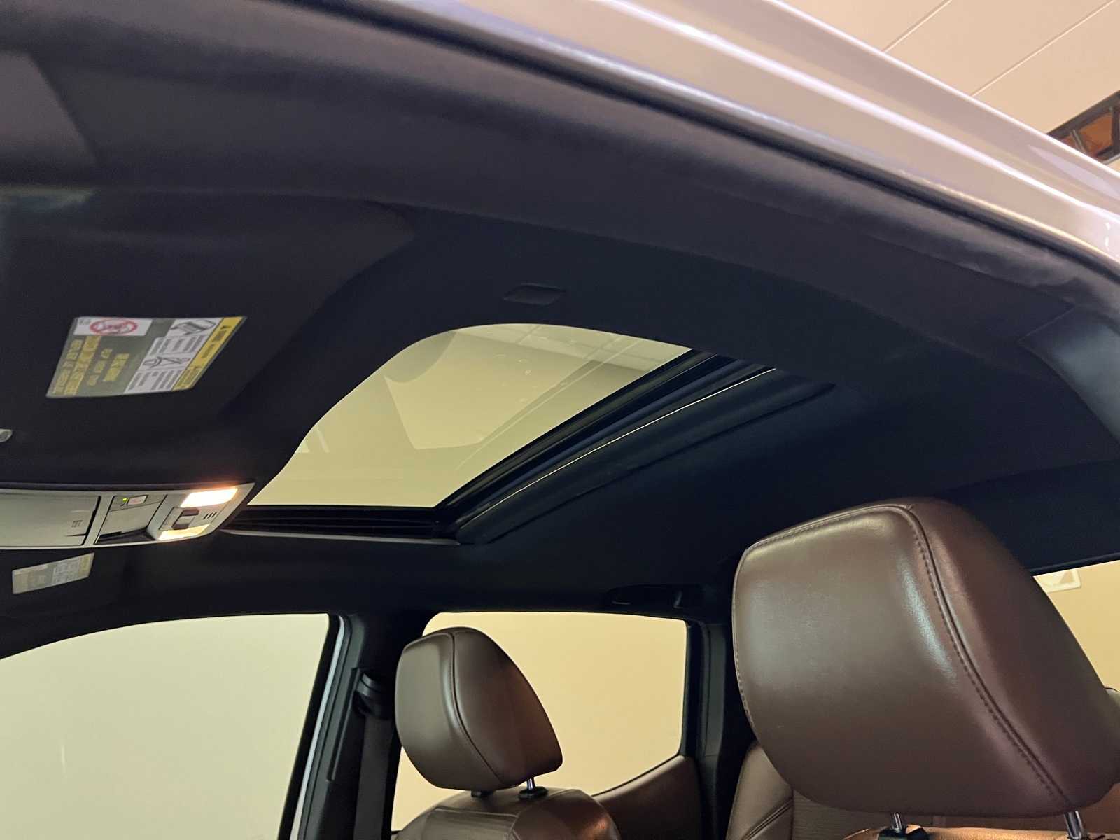 Thumbnail: 2022 Toyota Tacoma - 17