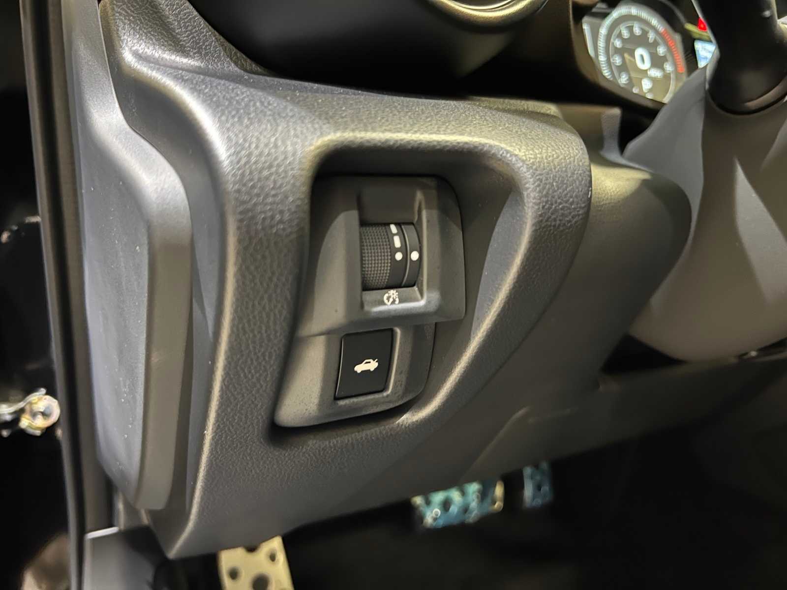 Thumbnail: 2025 Toyota GR86 - 12