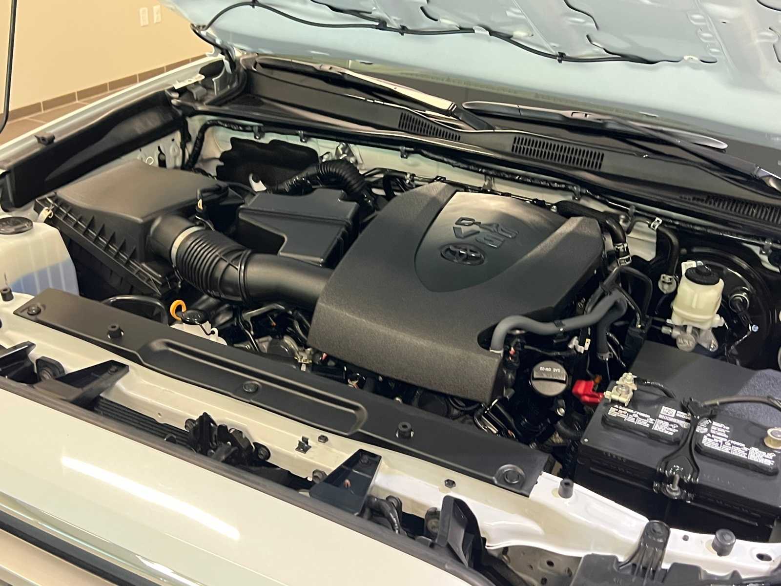 Thumbnail: 2022 Toyota Tacoma - 7