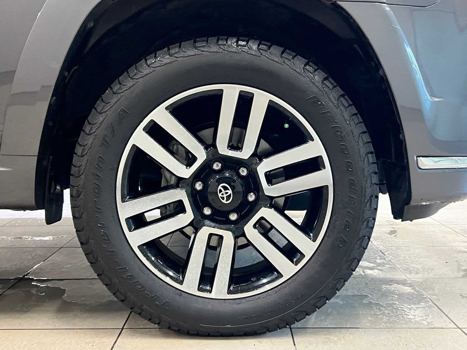 Thumbnail: 2022 Toyota 4Runner - 7