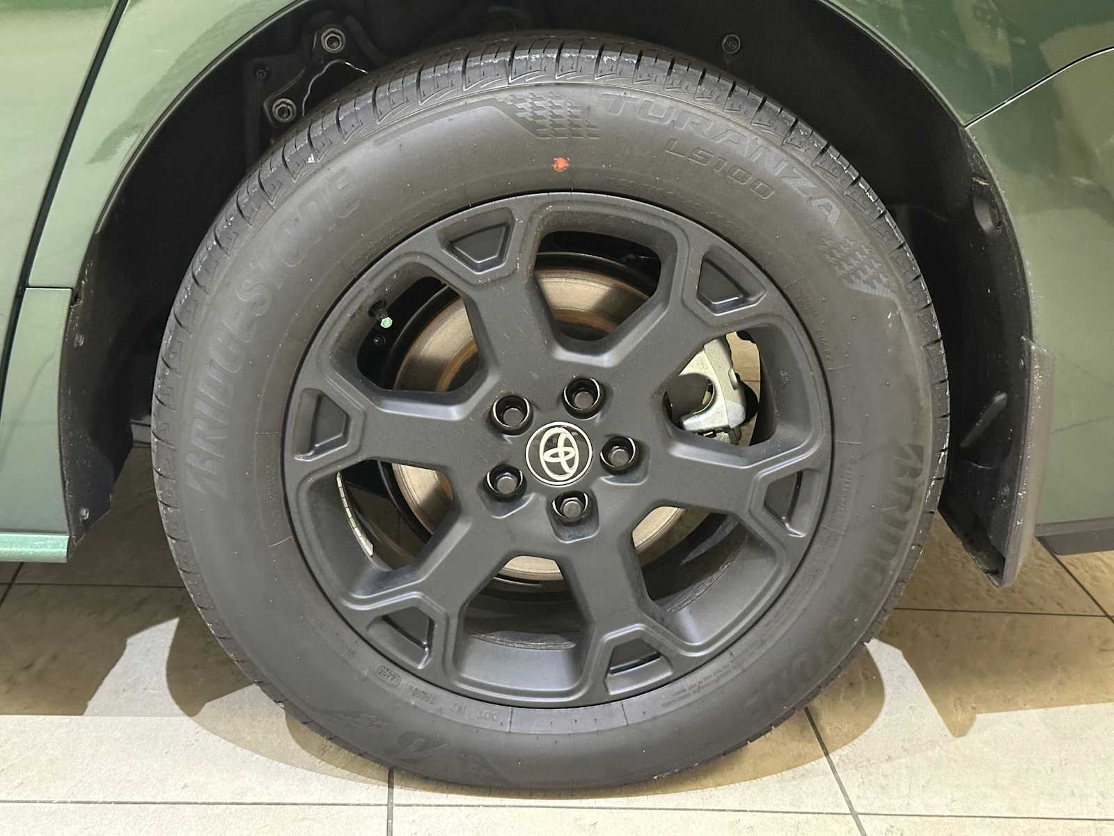 Thumbnail: 2026 Toyota Sienna - 8