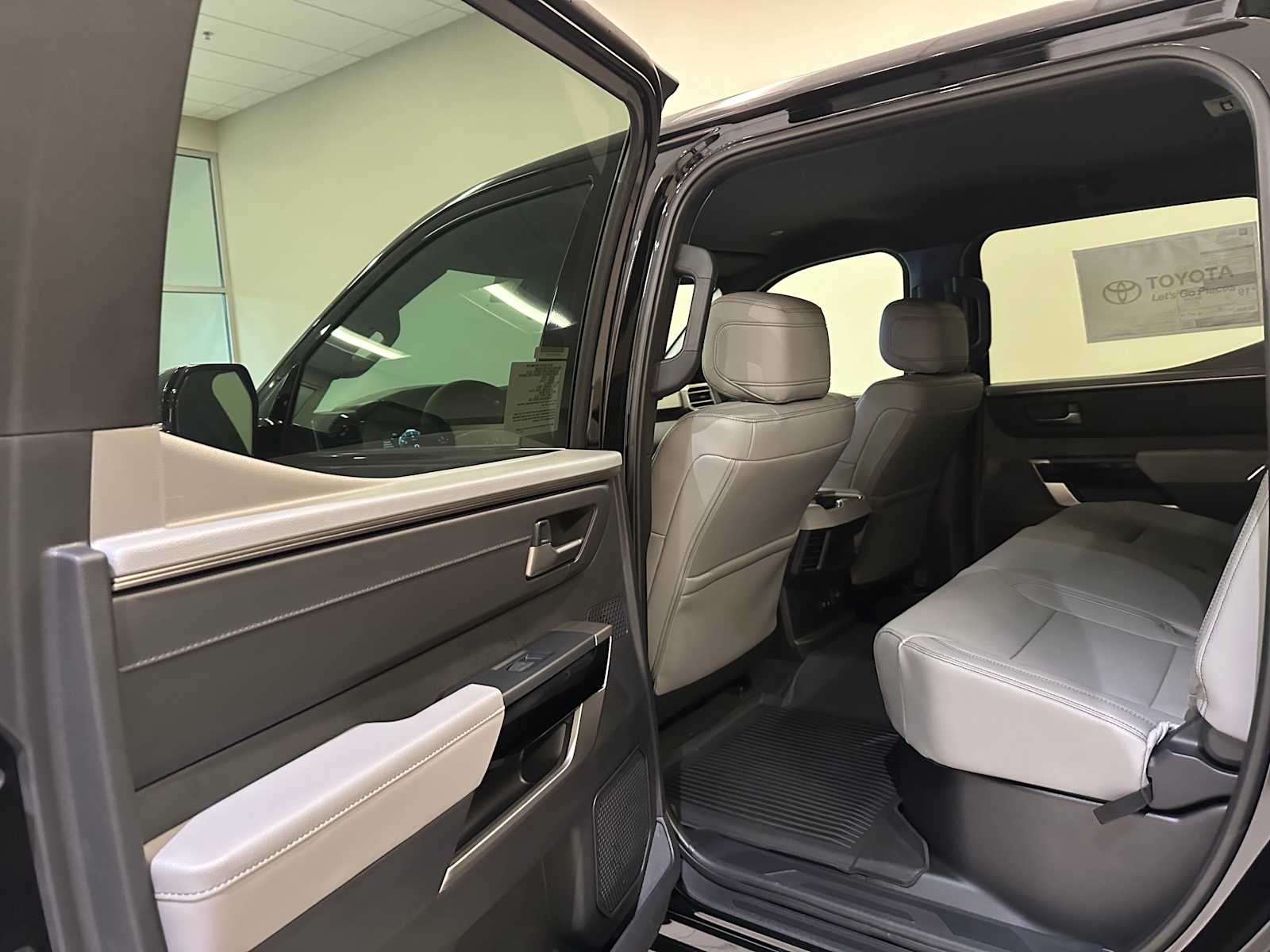 Thumbnail: 2026 Toyota Tundra - 23