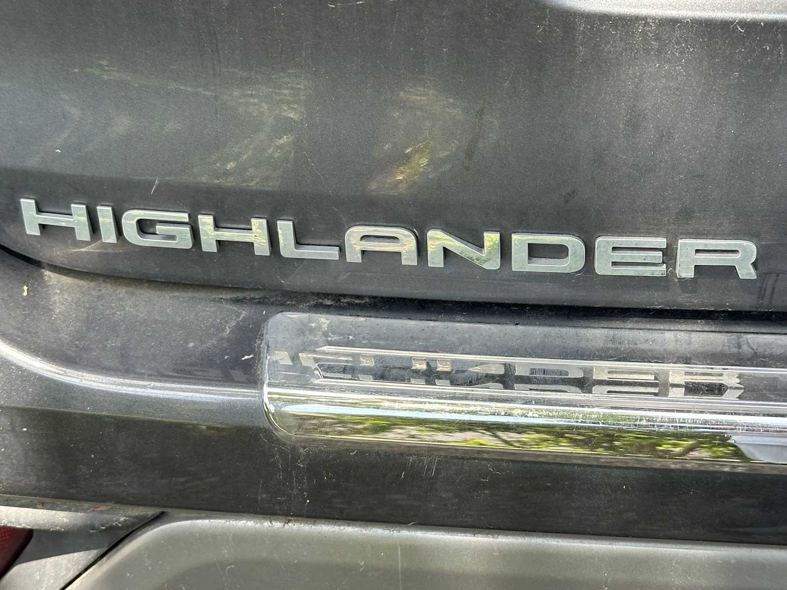 Thumbnail: 2023 Toyota Highlander - 5