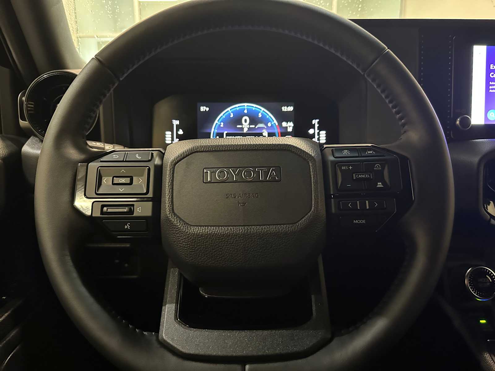 Thumbnail: 2025 Toyota Land Cruiser - 12