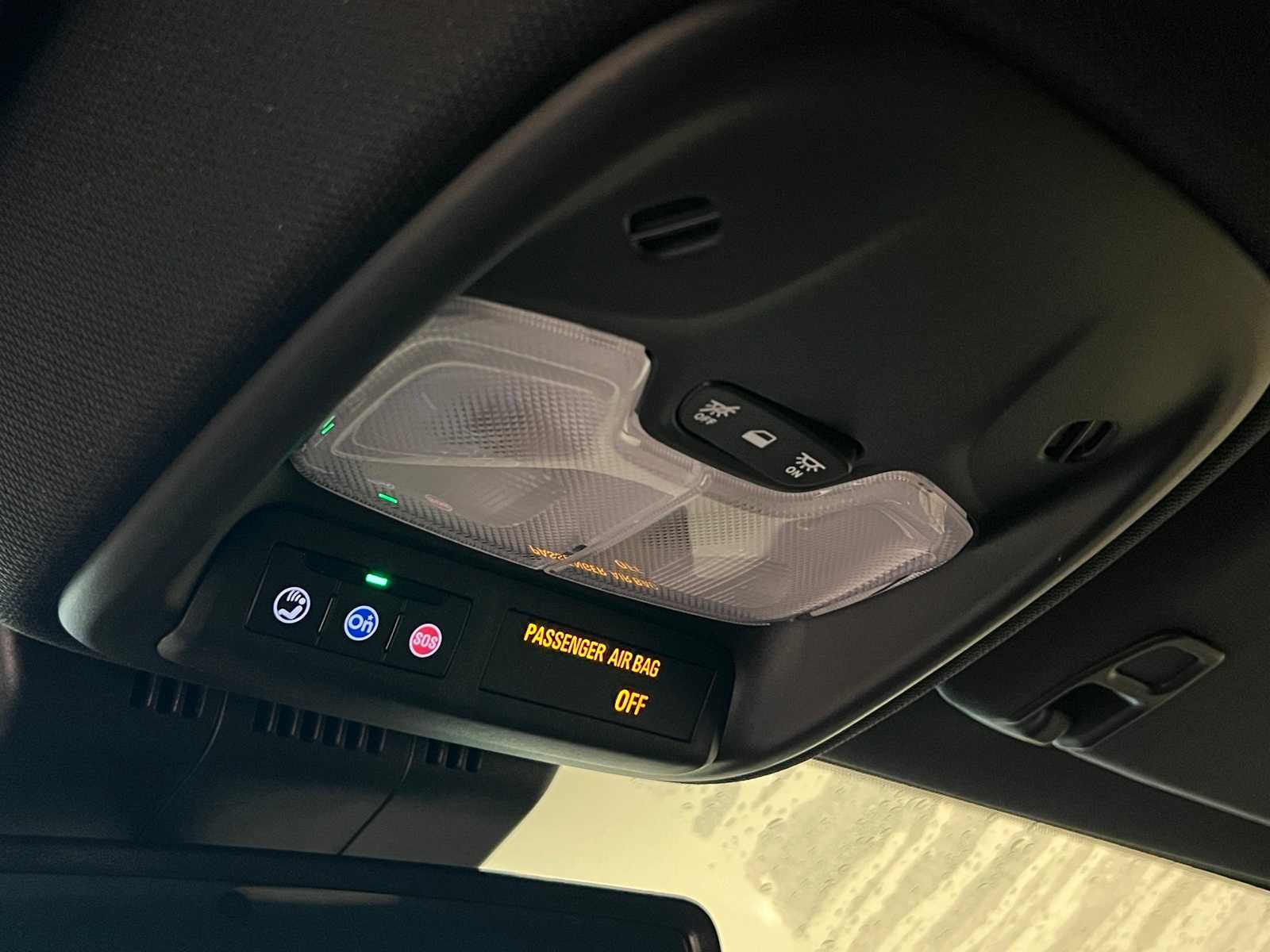 Thumbnail: 2024 Chevrolet Colorado - 28