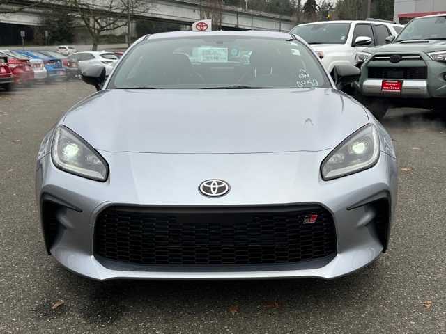 Thumbnail: 2025 Toyota GR86 - 8