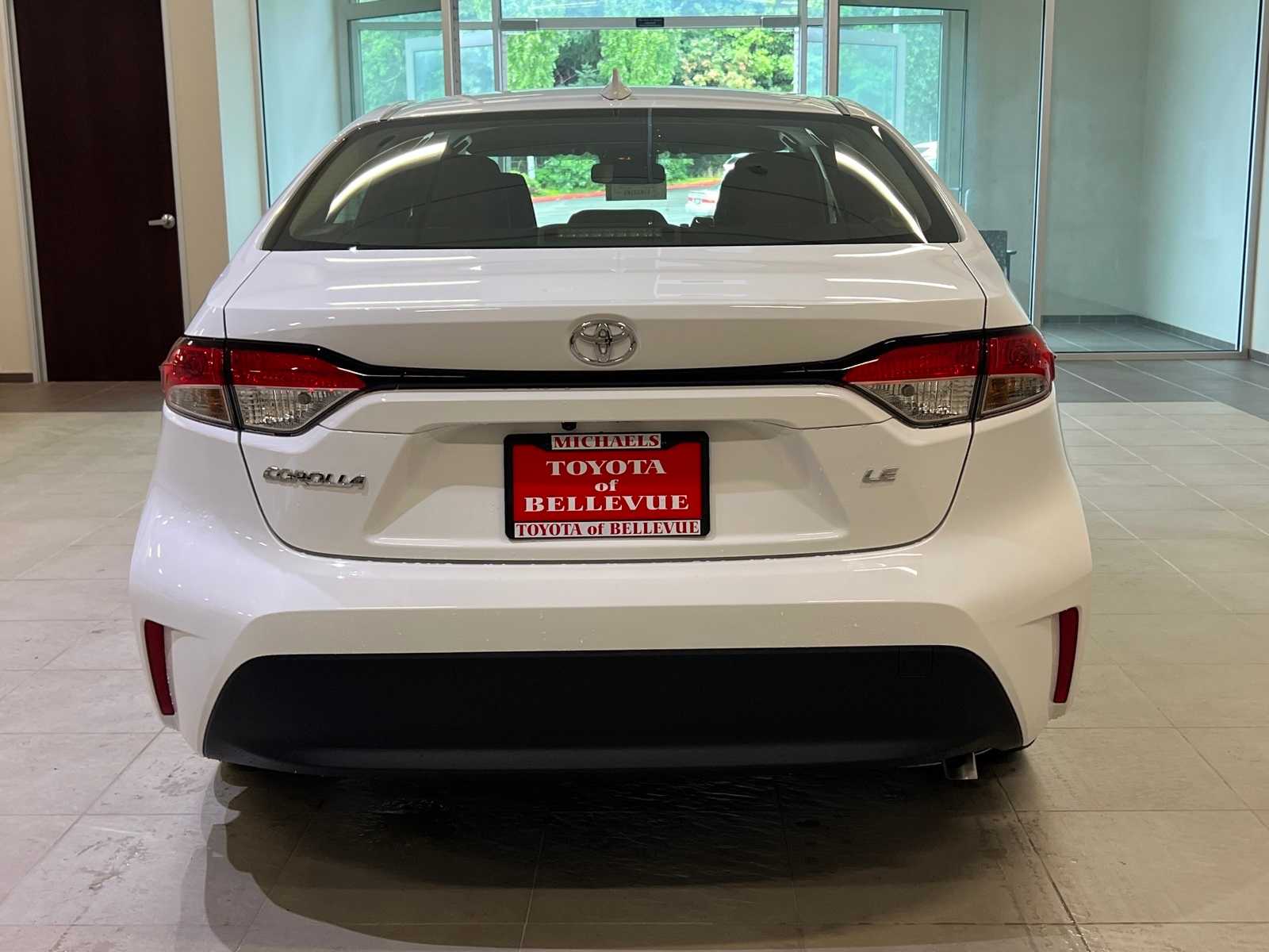 Thumbnail: 2025 Toyota Corolla - 5
