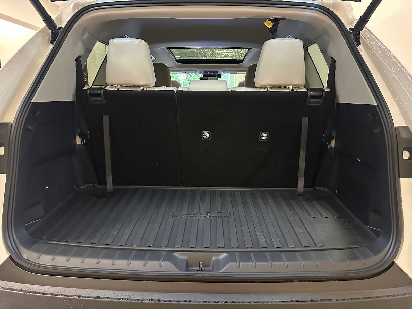 Thumbnail: 2026 Toyota Grand Highlander - 30