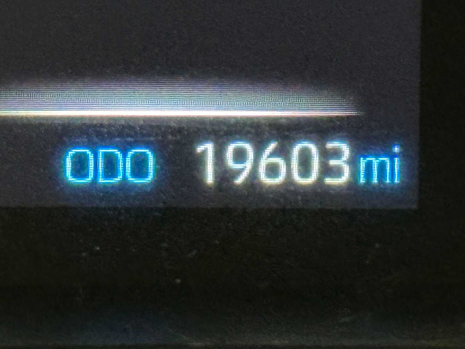 Thumbnail: 2022 Toyota RAV4 - 19