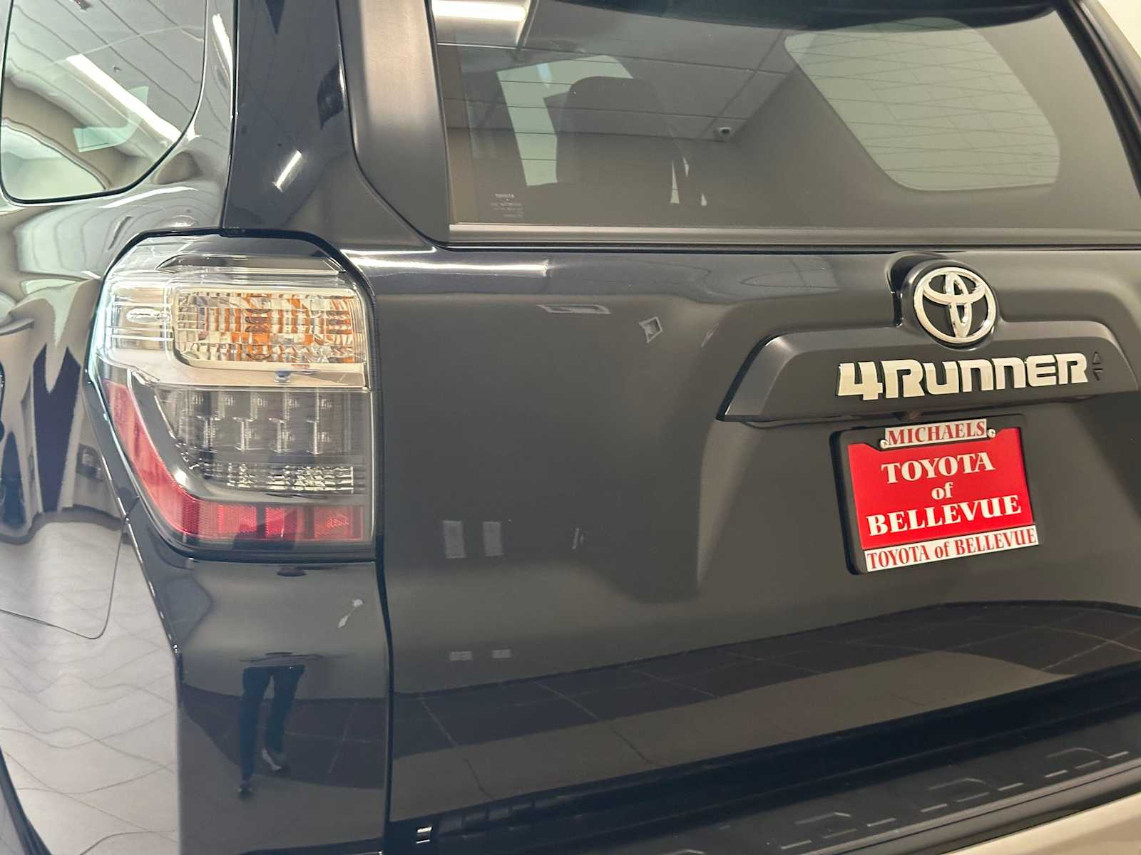 Thumbnail: 2023 Toyota 4Runner - 7
