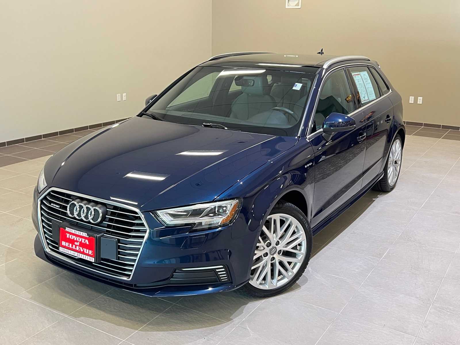 2018 Audi A3 e-tron Premium Plus -
                  Bellevue, WA