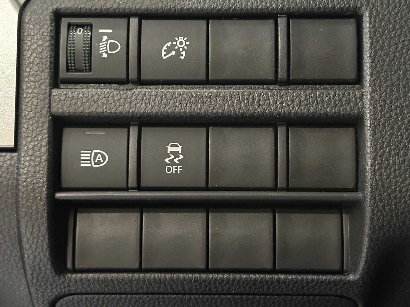 Thumbnail: 2026 Toyota Tacoma - 18