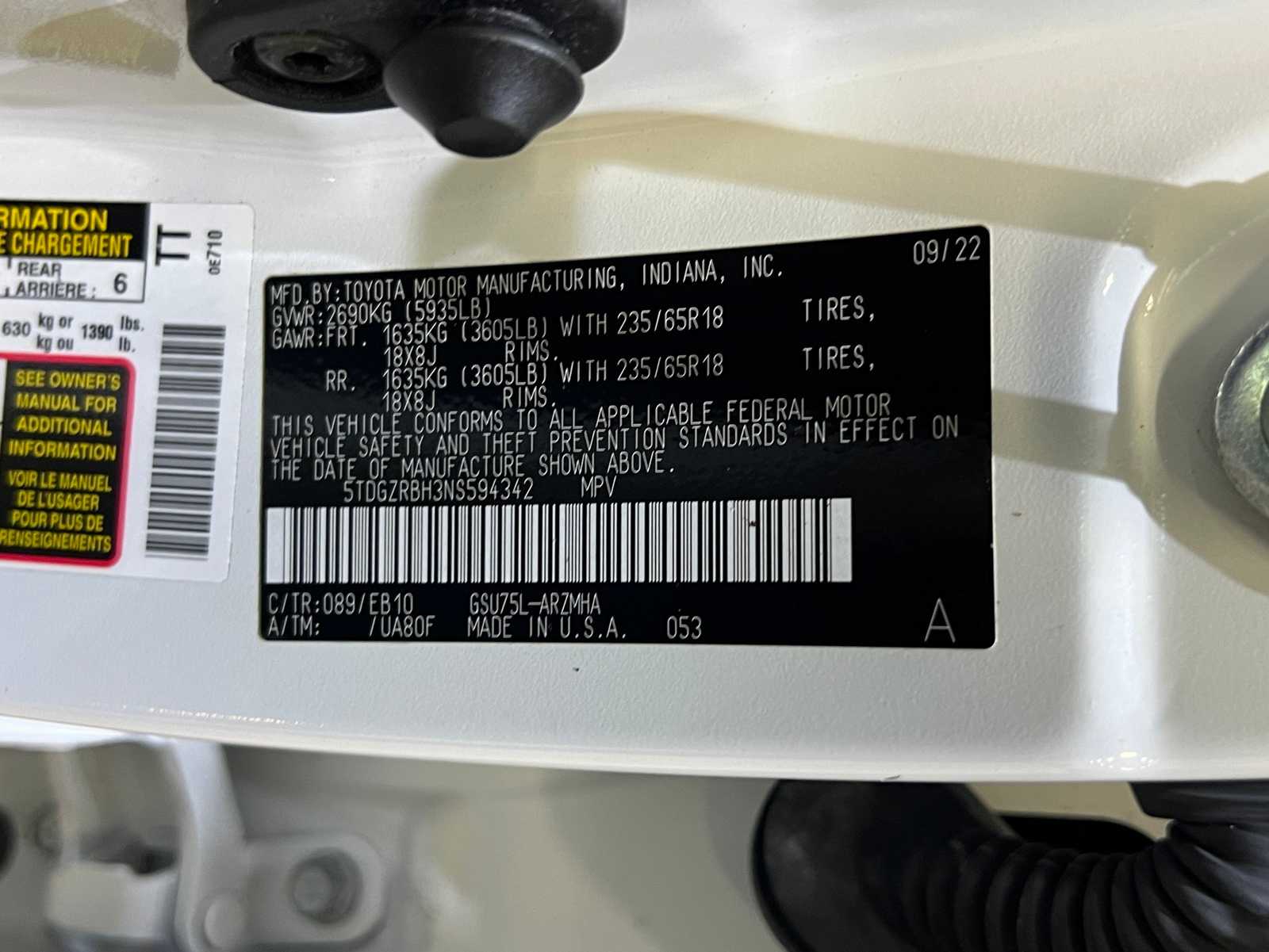 Thumbnail: 2022 Toyota Highlander - 30