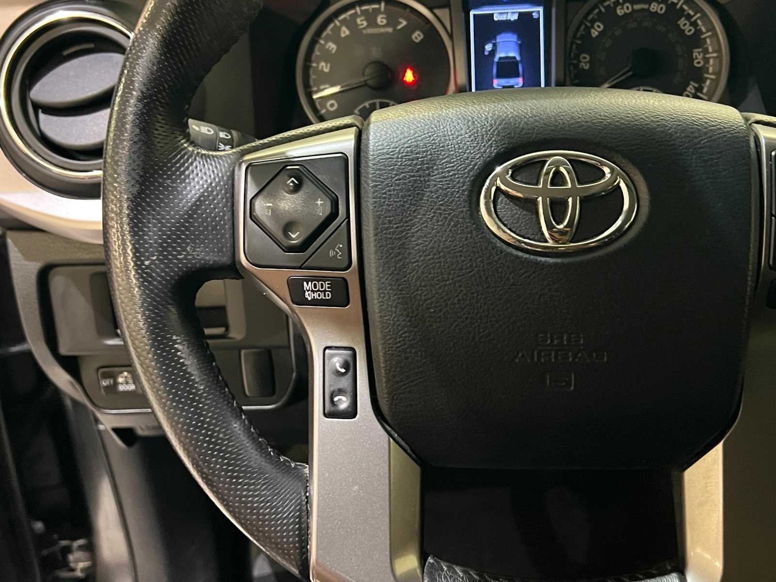 Thumbnail: 2017 Toyota Tacoma - 20