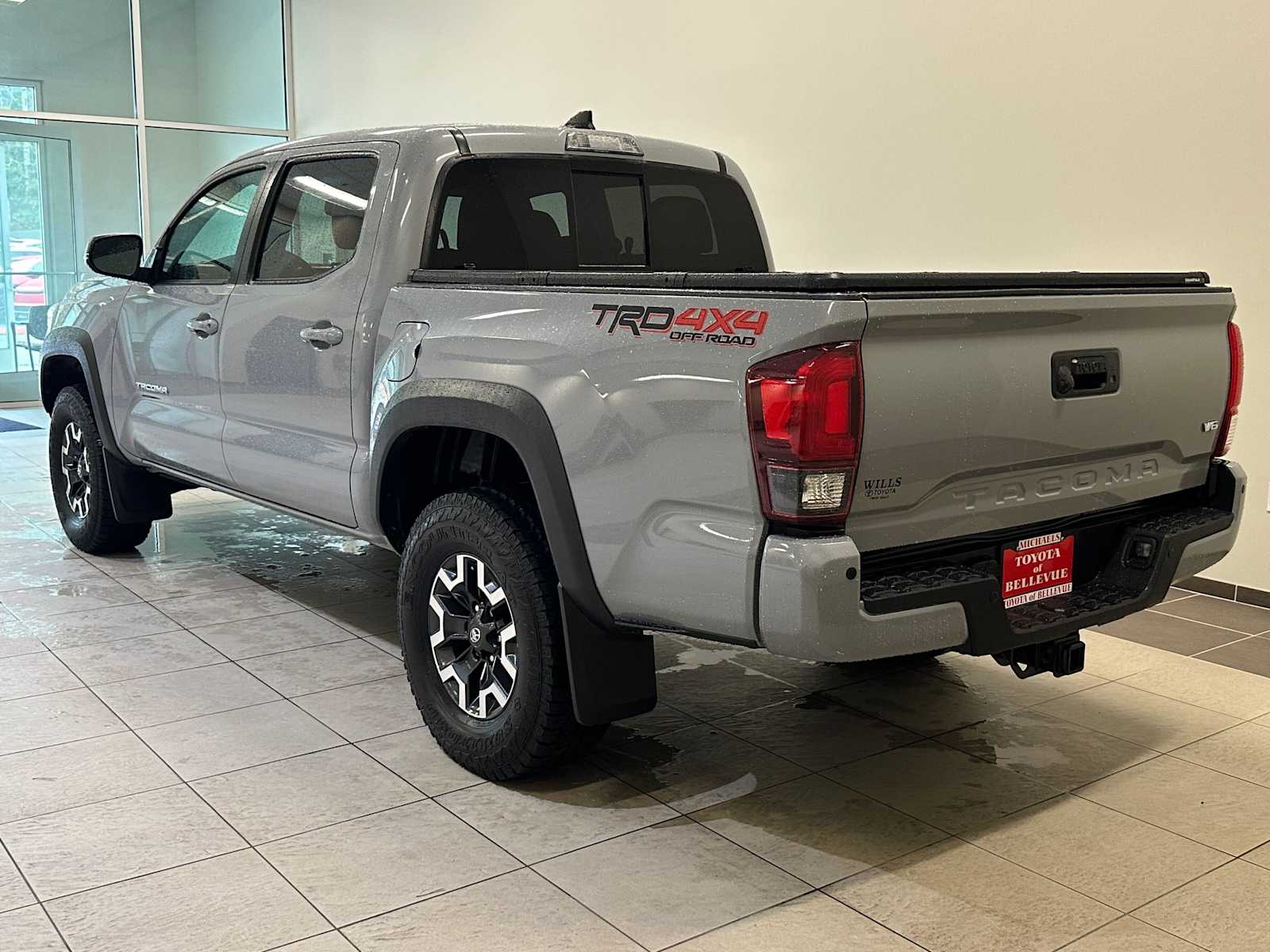 Thumbnail: 2019 Toyota Tacoma - 4