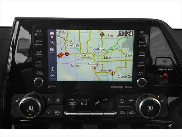 Thumbnail: 2022 Toyota Highlander - 16