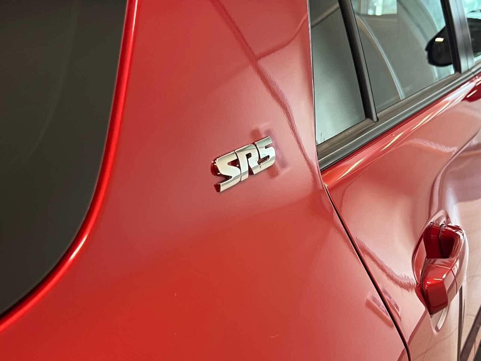 Thumbnail: 2021 Toyota 4Runner - 6