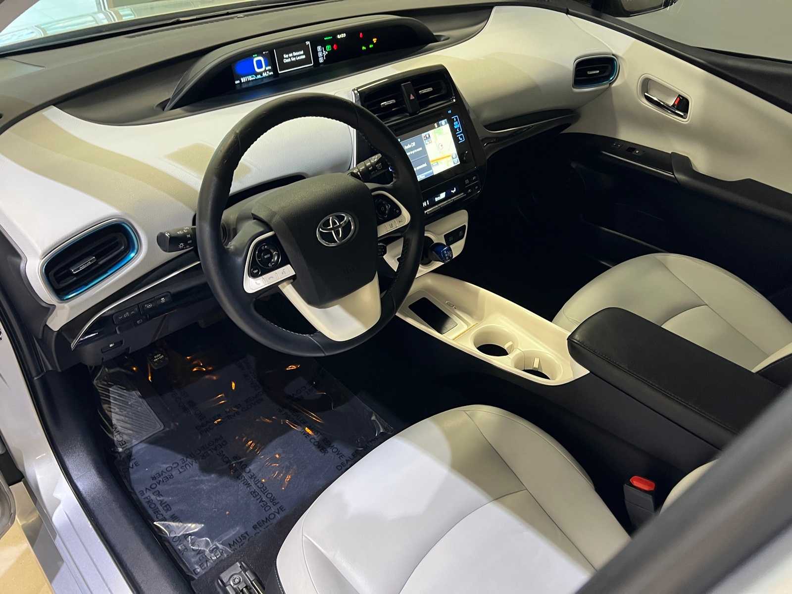 Thumbnail: 2017 Toyota Prius - 2