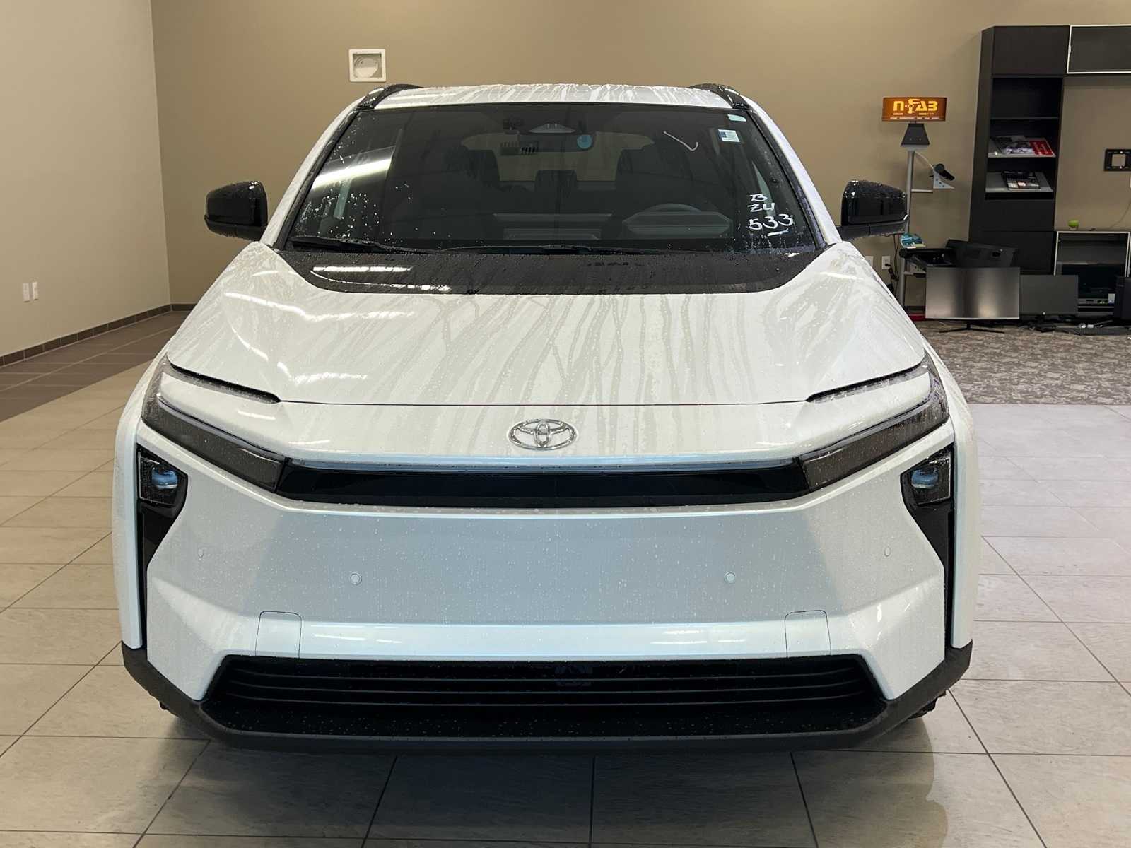 Thumbnail: 2026 Toyota bZ - 10