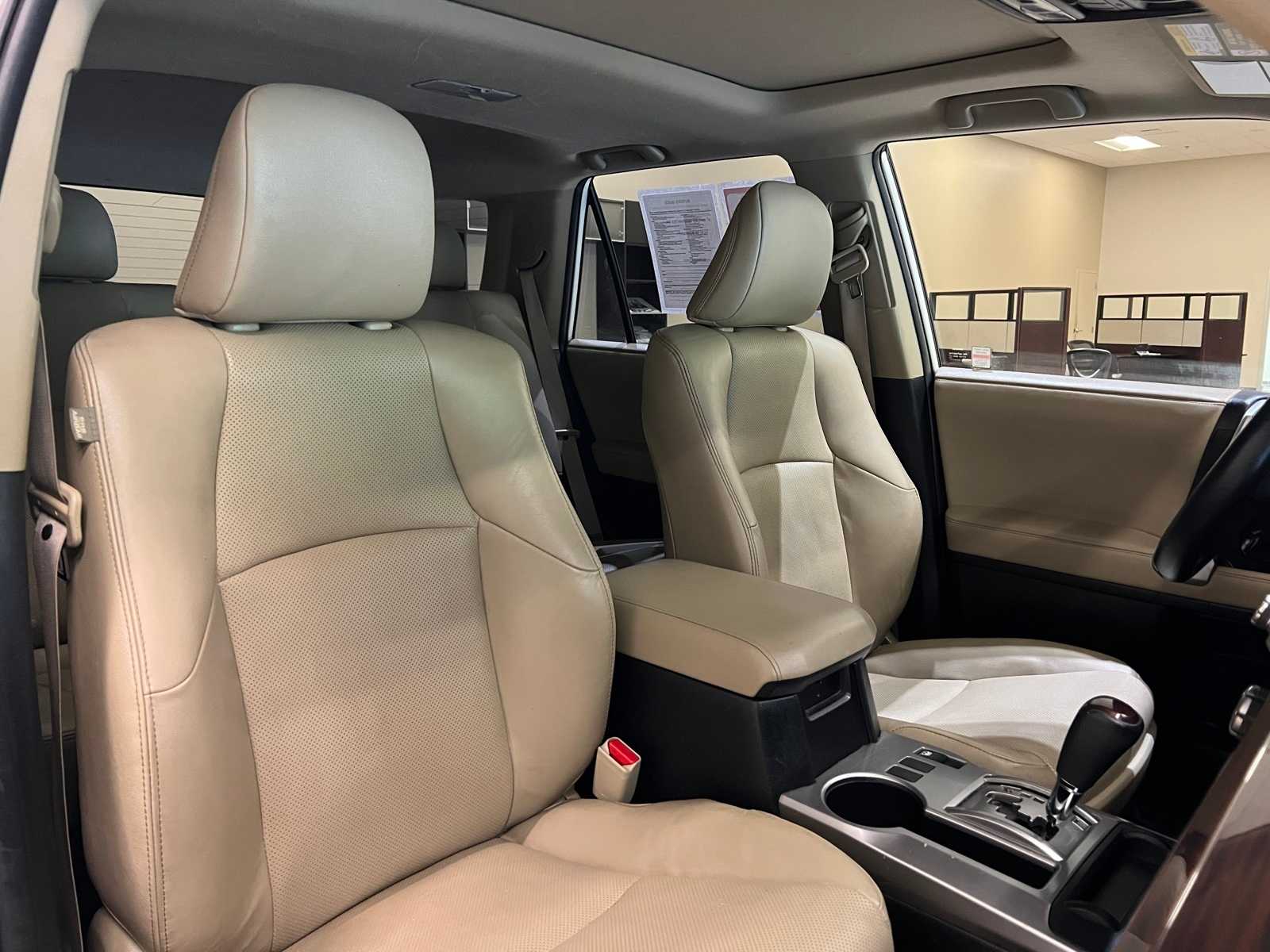 Thumbnail: 2023 Toyota 4Runner - 14