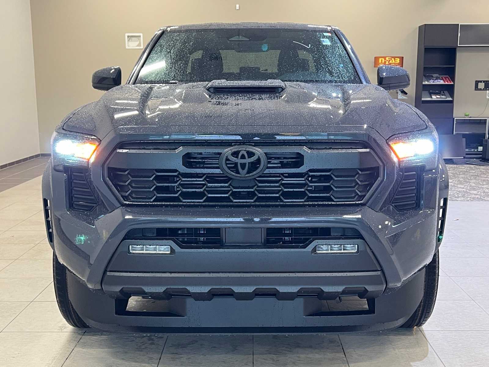 Thumbnail: 2025 Toyota Tacoma - 8