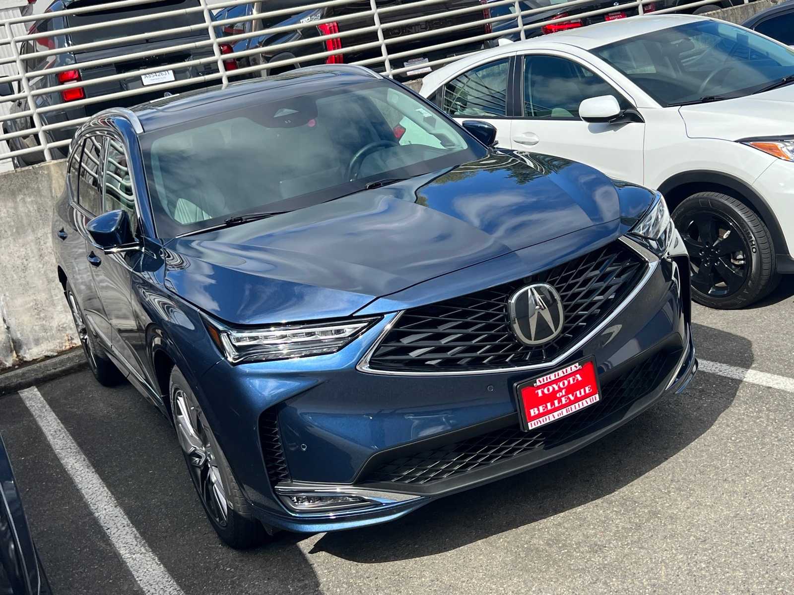 Thumbnail: 2025 Acura MDX - 3