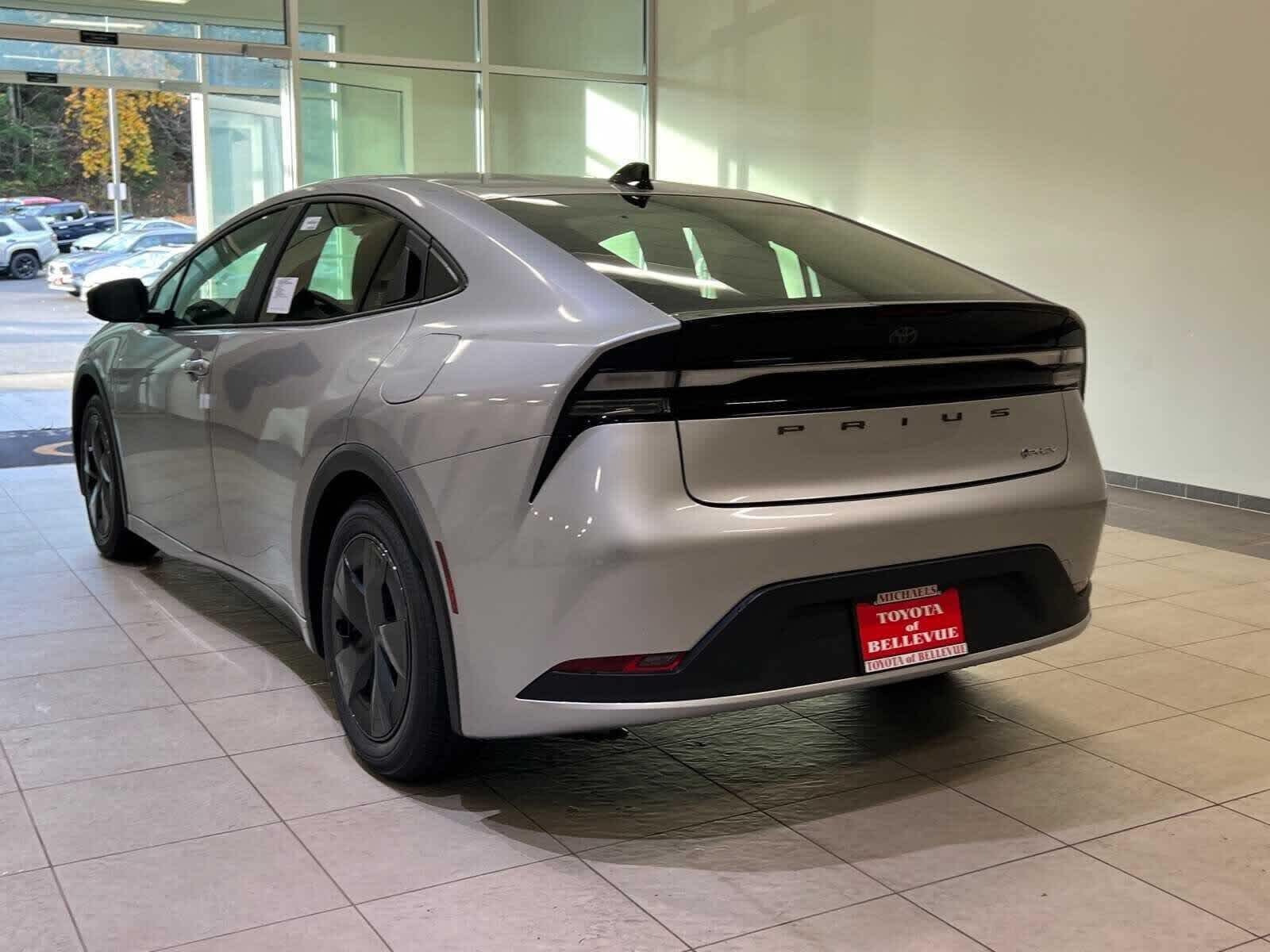 Thumbnail: 2026 Toyota Prius - 4