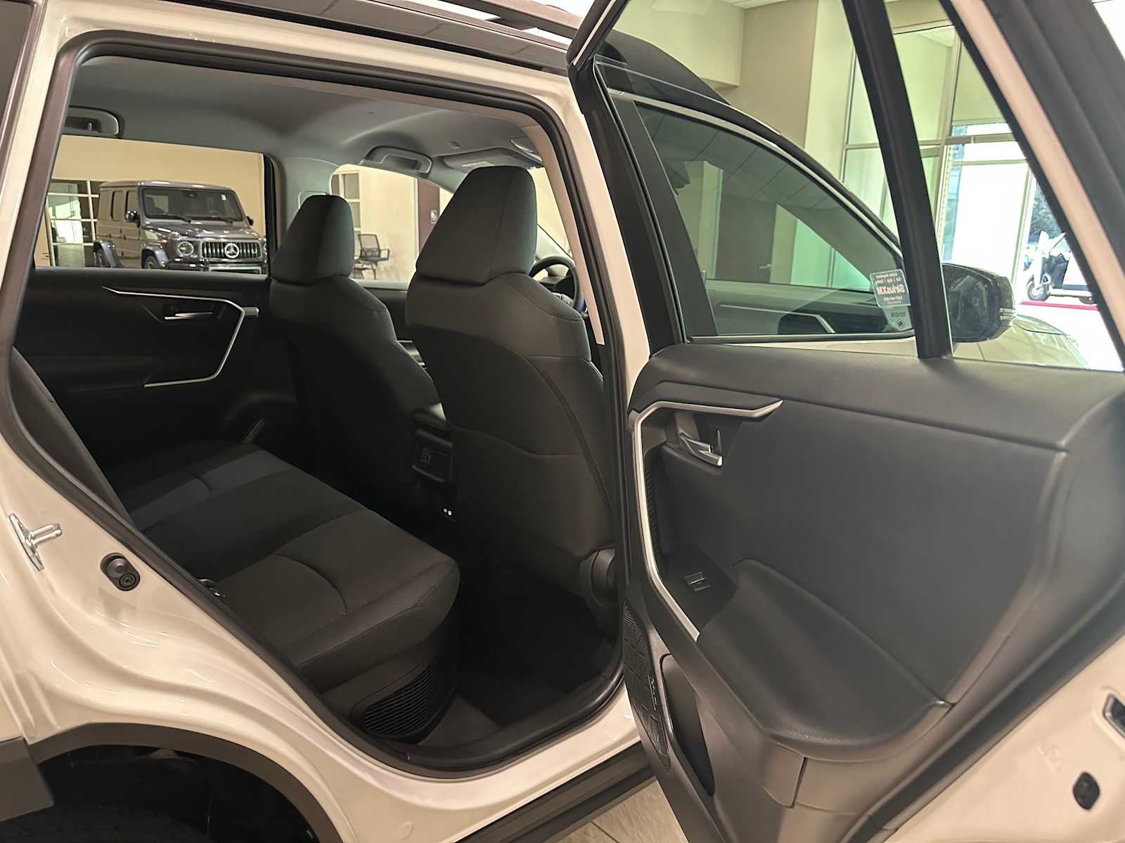 Thumbnail: 2024 Toyota RAV4 - 26