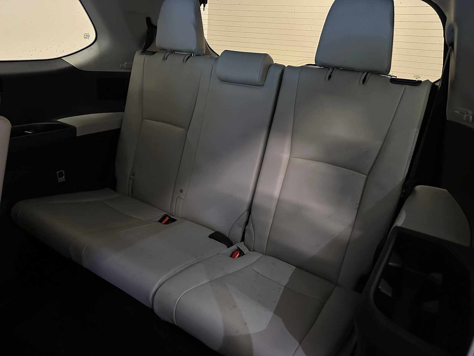 Thumbnail: 2026 Toyota Grand Highlander - 23
