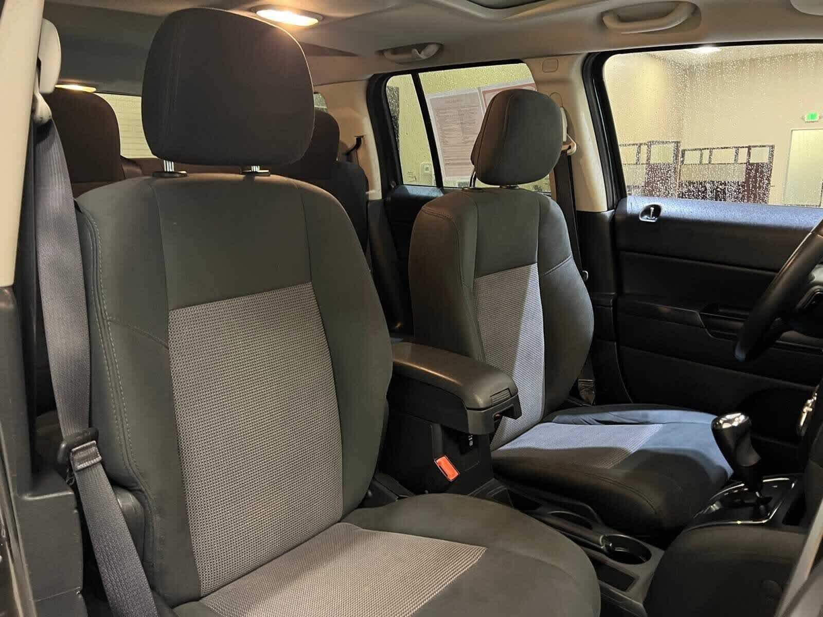 Thumbnail: 2014 Jeep Patriot - 14