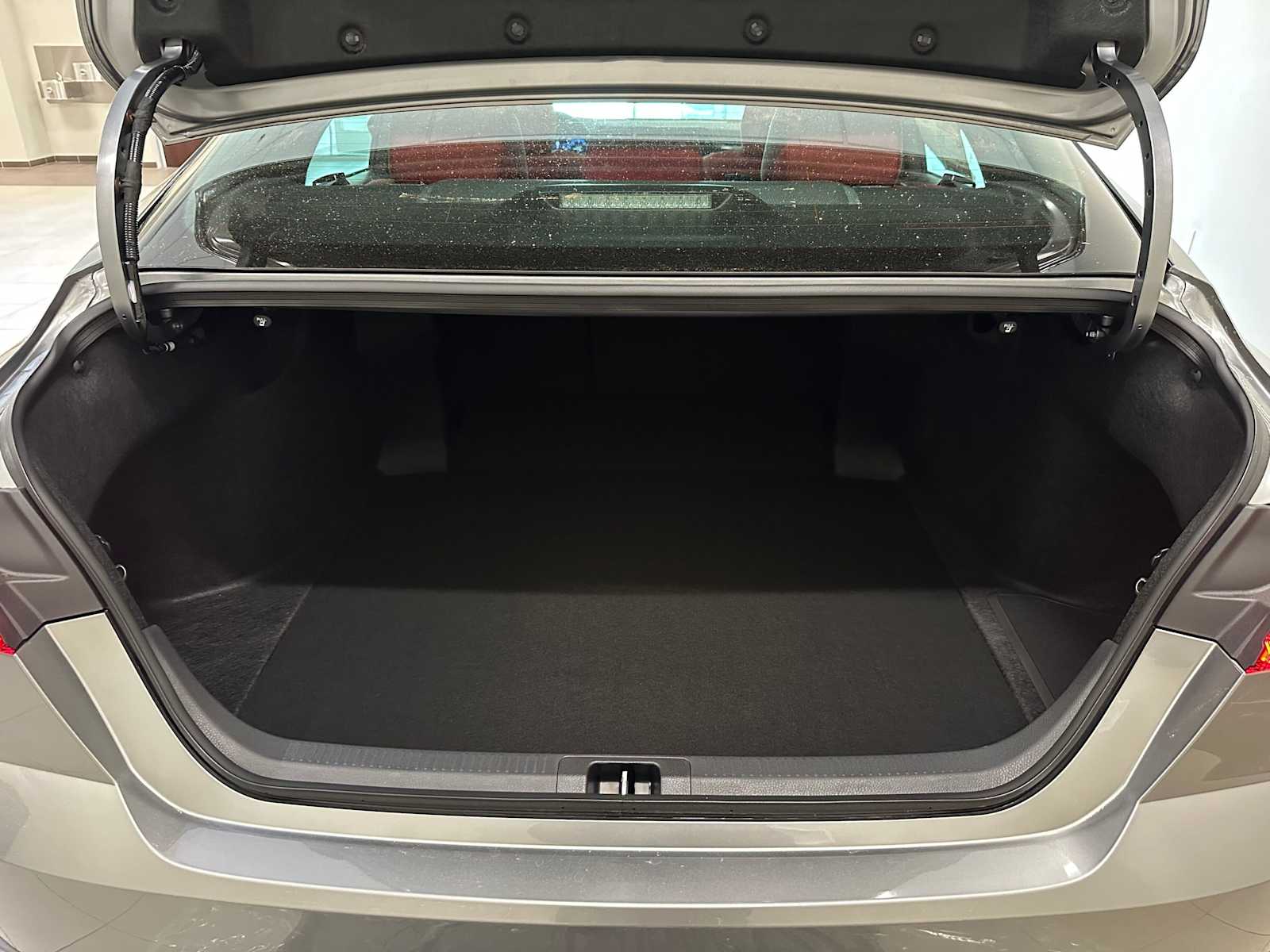 Thumbnail: 2026 Toyota Camry - 31