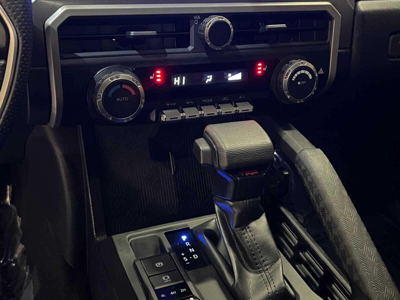 Thumbnail: 2024 Toyota Tacoma - 23