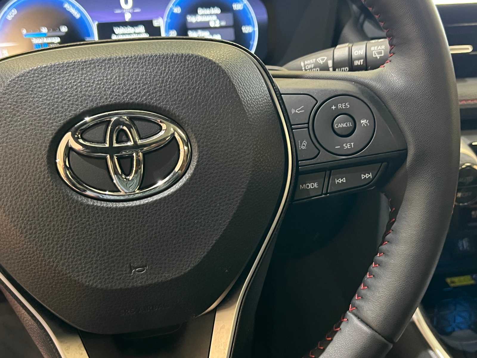 Thumbnail: 2024 Toyota RAV4 - 22