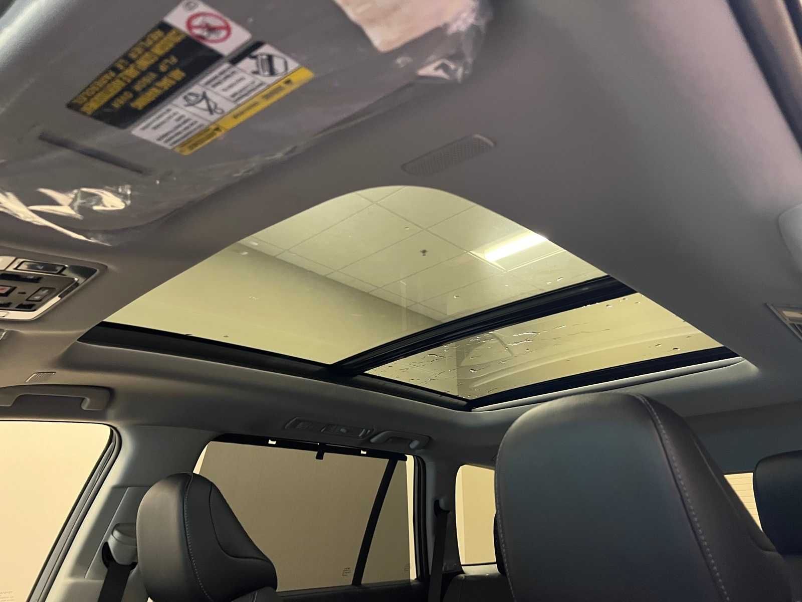 Thumbnail: 2025 Toyota Grand Highlander - 17