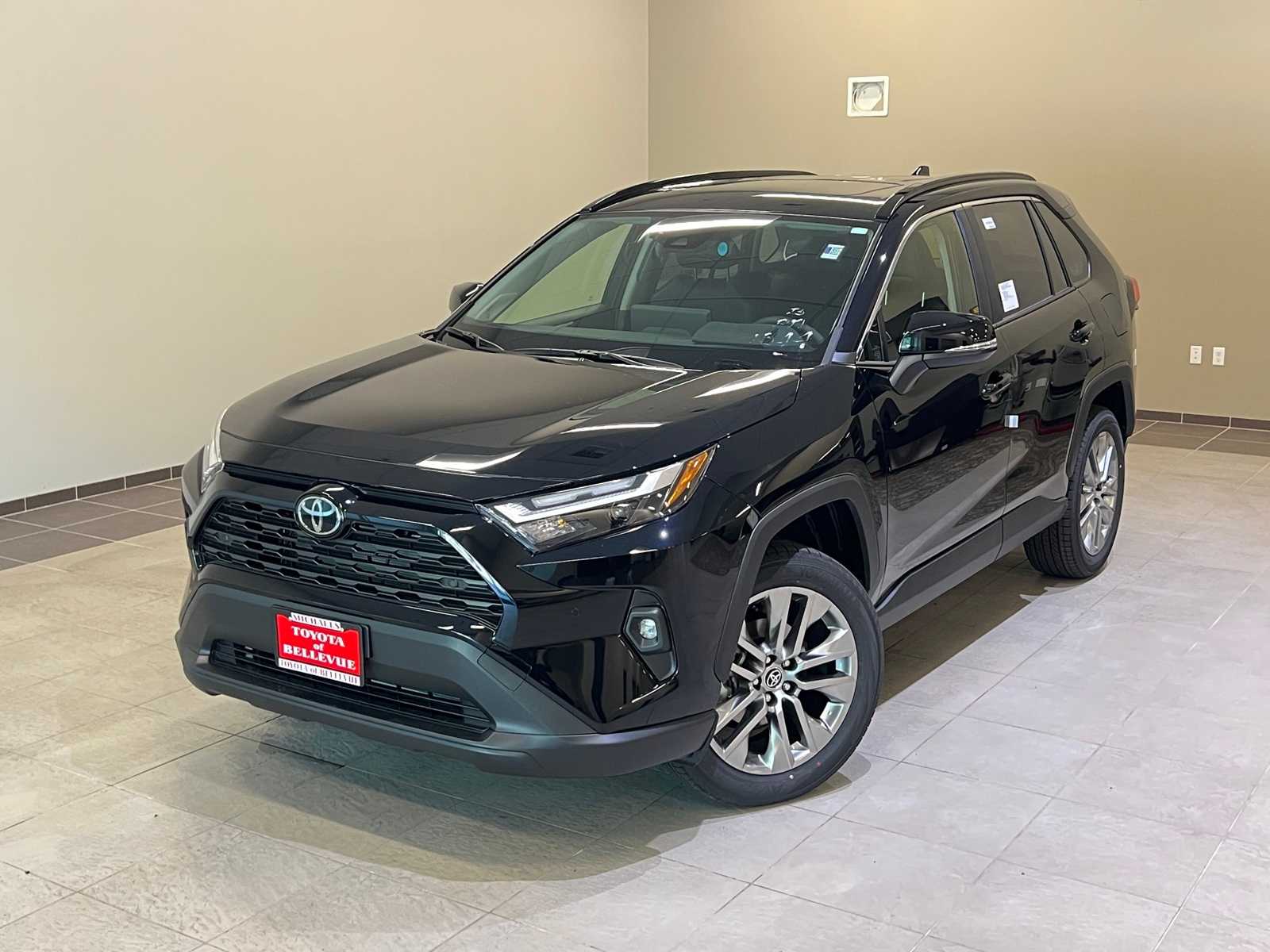 Thumbnail: 2025 Toyota RAV4 - 1