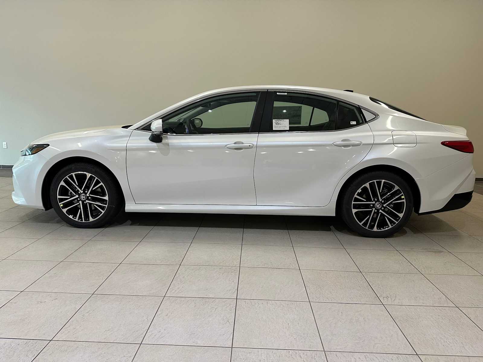 Thumbnail: 2026 Toyota Camry - 3