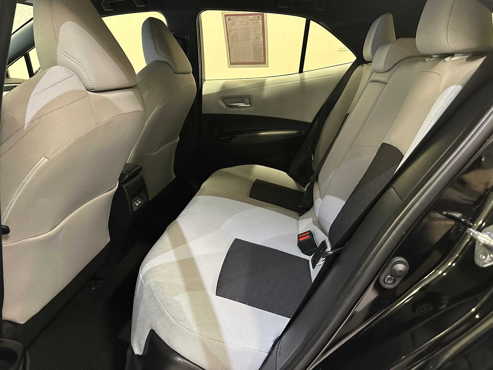 Thumbnail: 2023 Toyota Corolla - 22