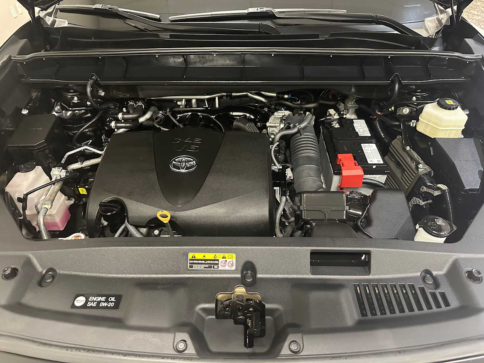 Thumbnail: 2020 Toyota Highlander - 11