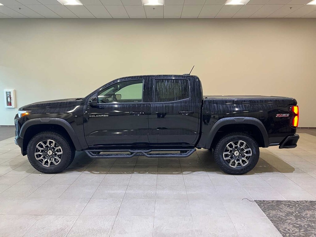 Used 2024 Chevrolet Colorado Z71 Truck Crew Cab
