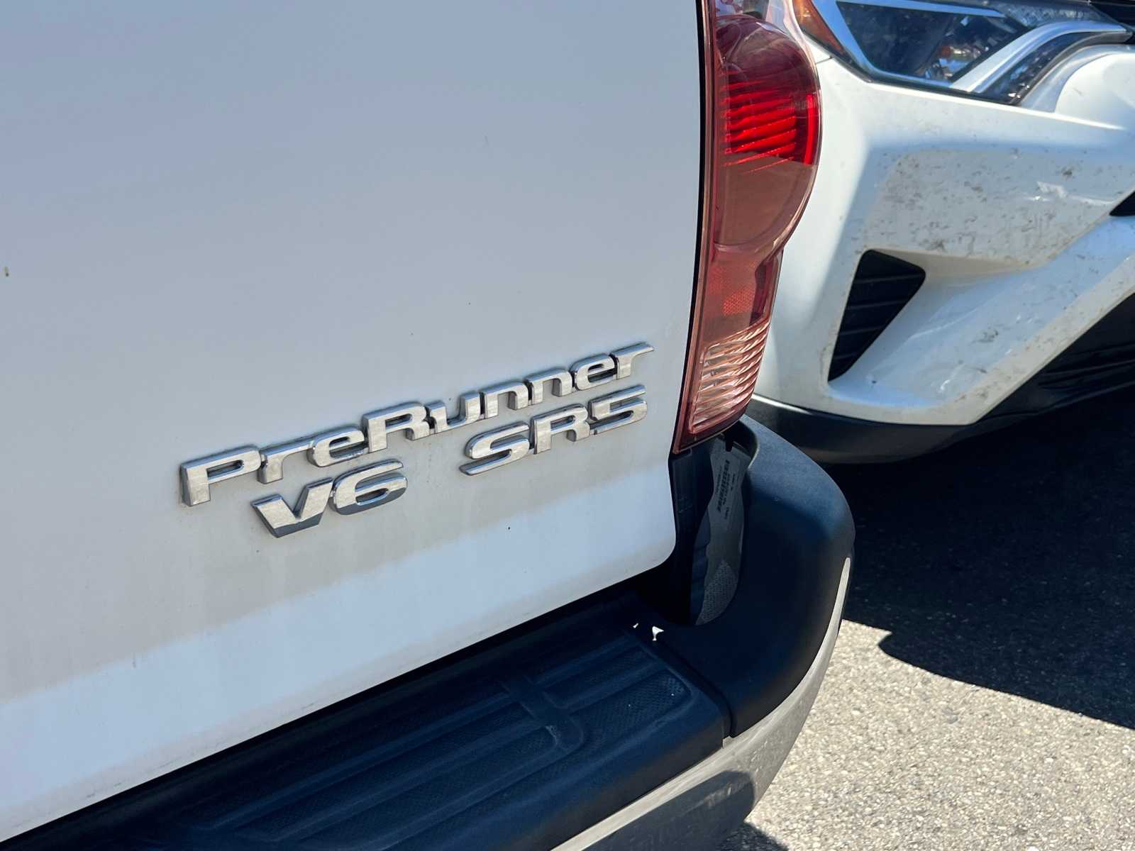 Thumbnail: 2006 Toyota Tacoma - 8