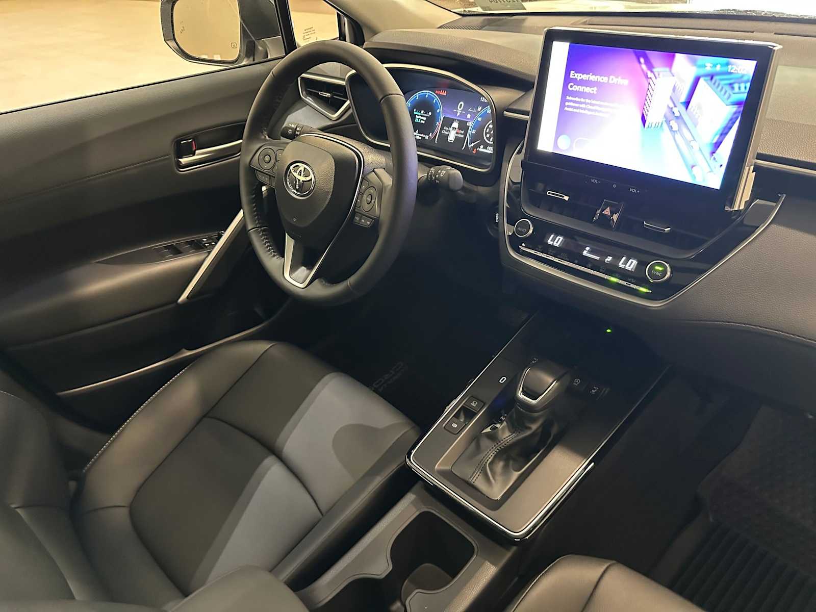 Thumbnail: 2026 Toyota Corolla Cross - 29