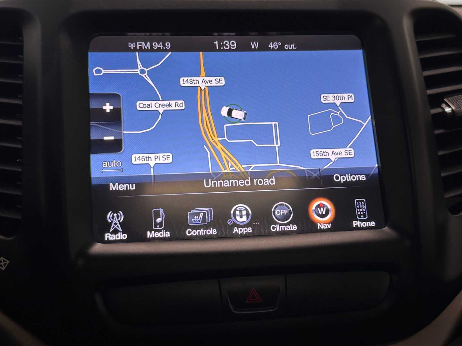 Thumbnail: 2015 Jeep Cherokee - 14