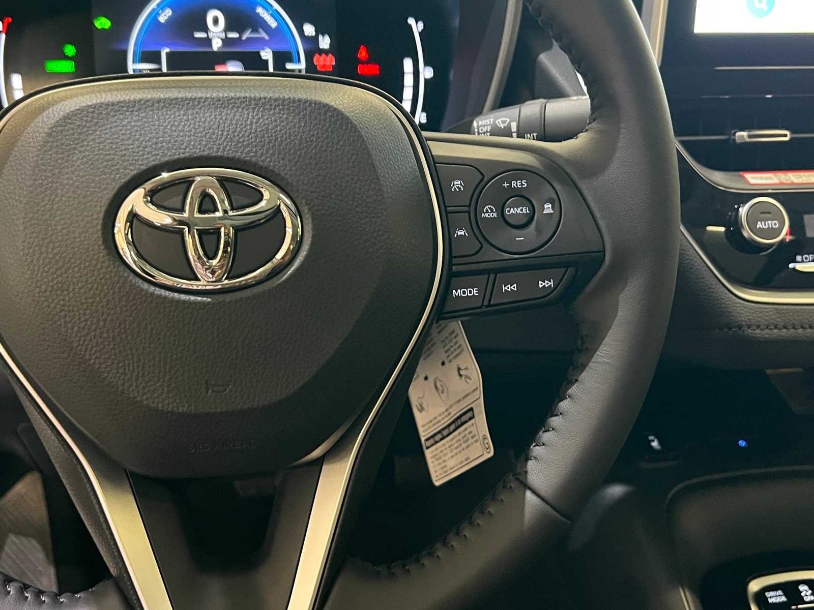 Thumbnail: 2025 Toyota Corolla - 21